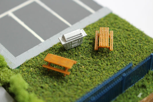 N Scale 2x Picnic Bench+BBQ