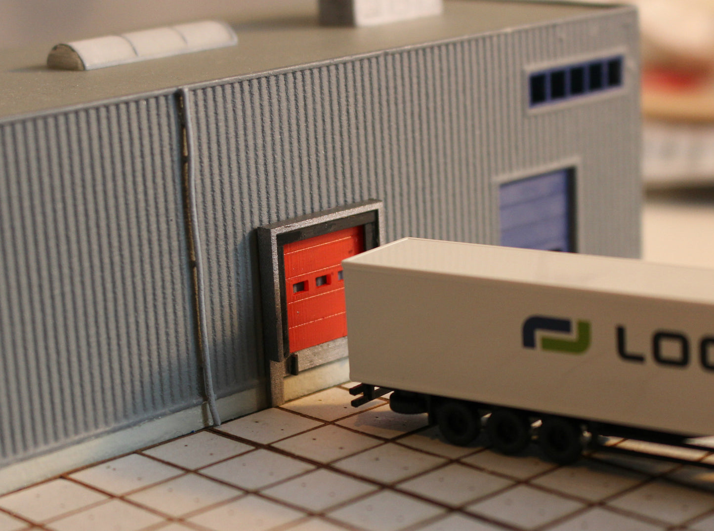 N Scale 3x Loading Dock +Door