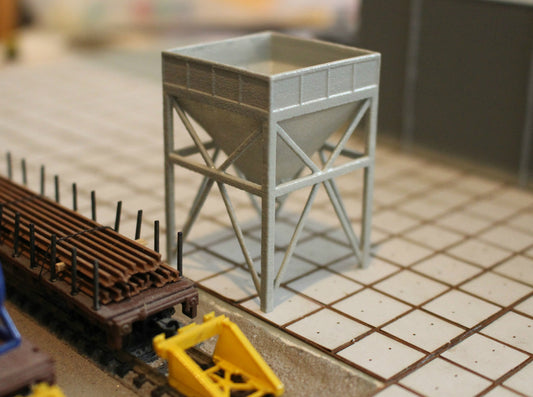 N Scale Aggregate Hopper #1