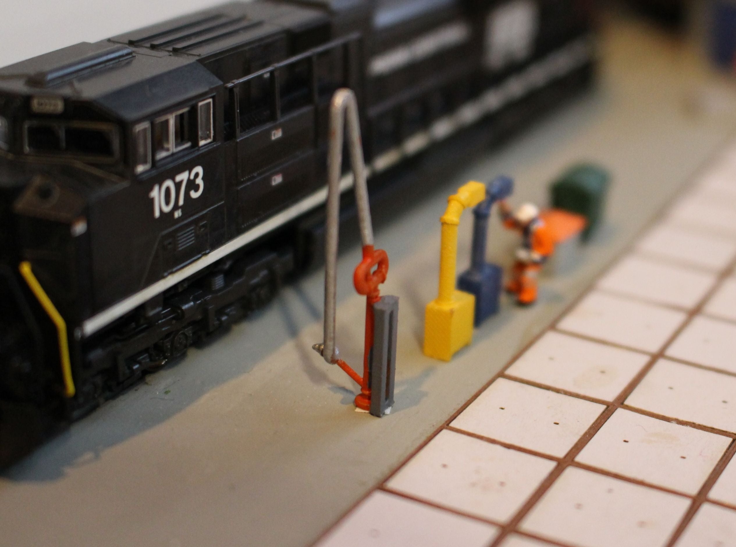 N Scale Loading/Unloading – Ngineer