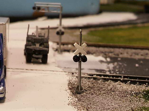 N Scale Railroad Crossings – Ngineer