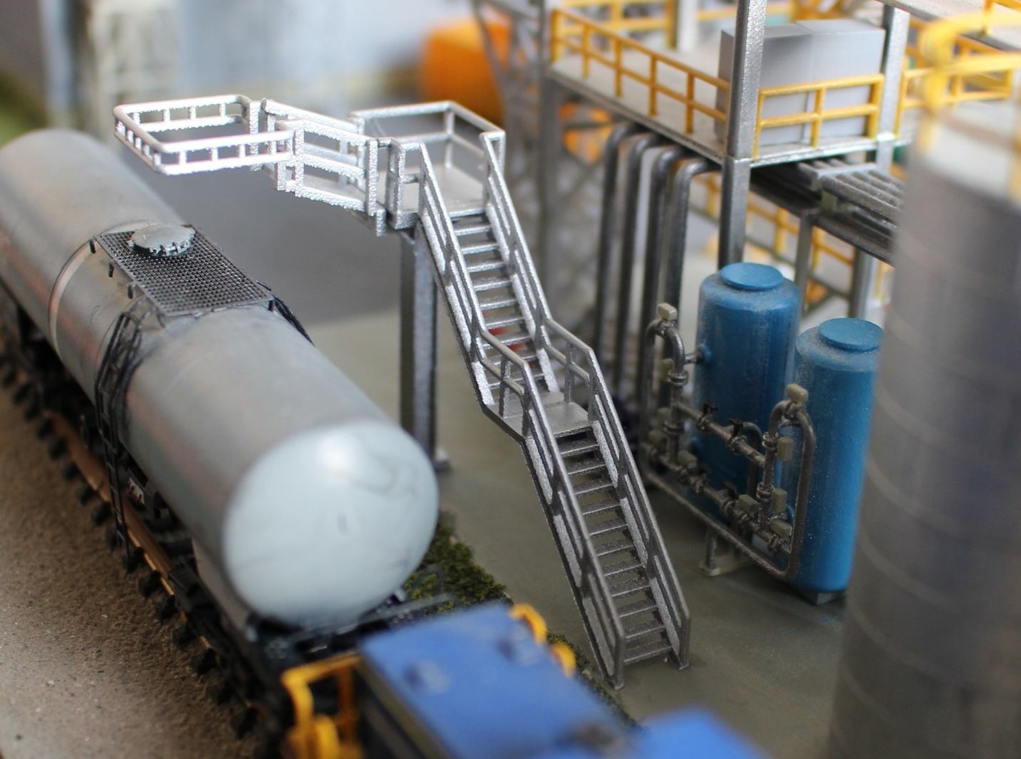 N Scale Tank Car loading Platform 1 – Ngineer